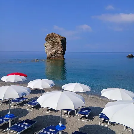 Le Mimose 3* Acquappesa